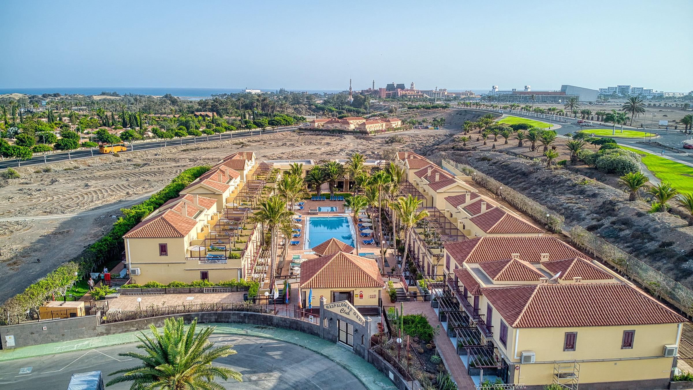 Oasis Club Aparthotel 2*